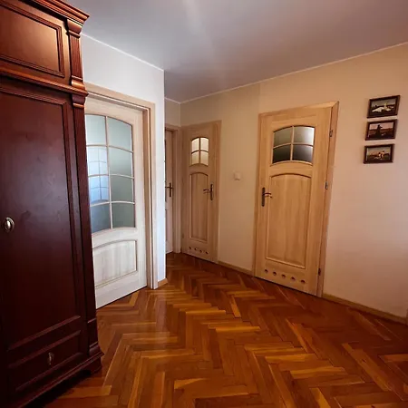 Spacious In The Heart Of * فروتسواف