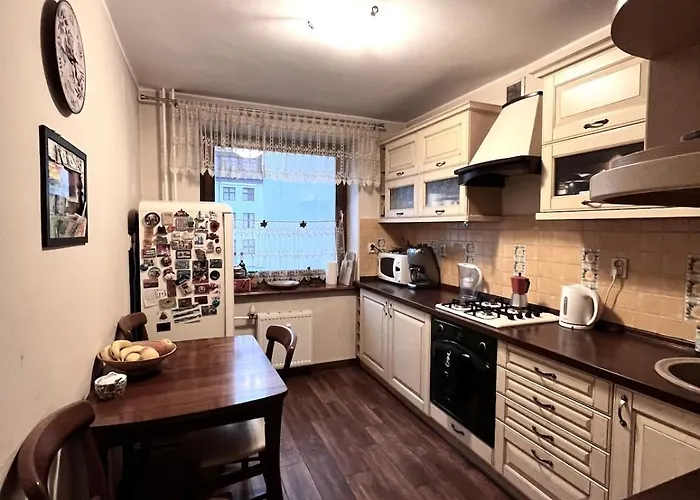 Spacious In The Heart Of 아파트 *