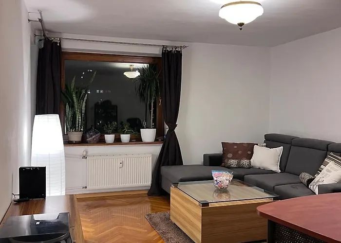 Spacious In The Heart Of 아파트 *